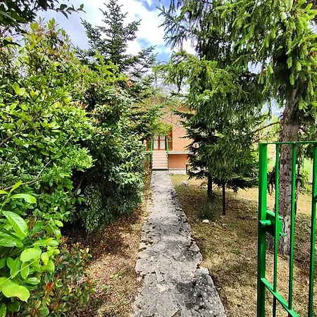 Апартаменты Villetta Con Giardino